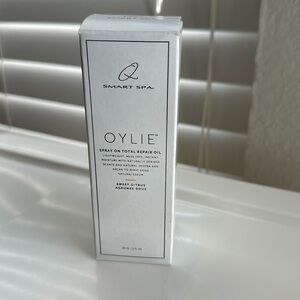 OYLIE Smart Spa Spray On Total Repair Oil Sweet Citrus  NIB 2 fl oz